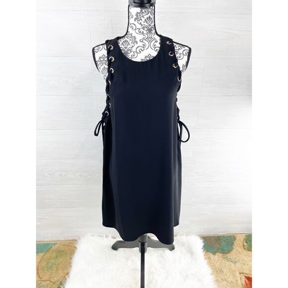 Amanda Uprichard Allegra Lace Up Side Keyhole Shift Dress - Picture 4 of 10